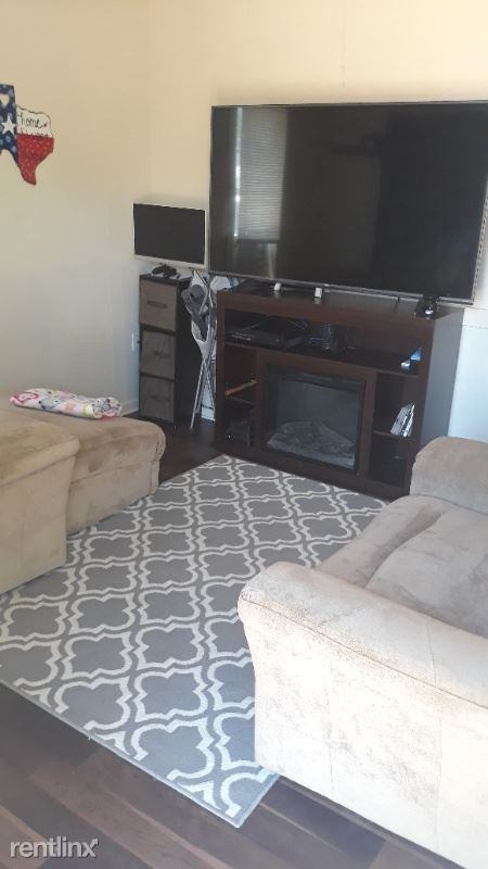 1710 6th Ave - Photo 2 of 9