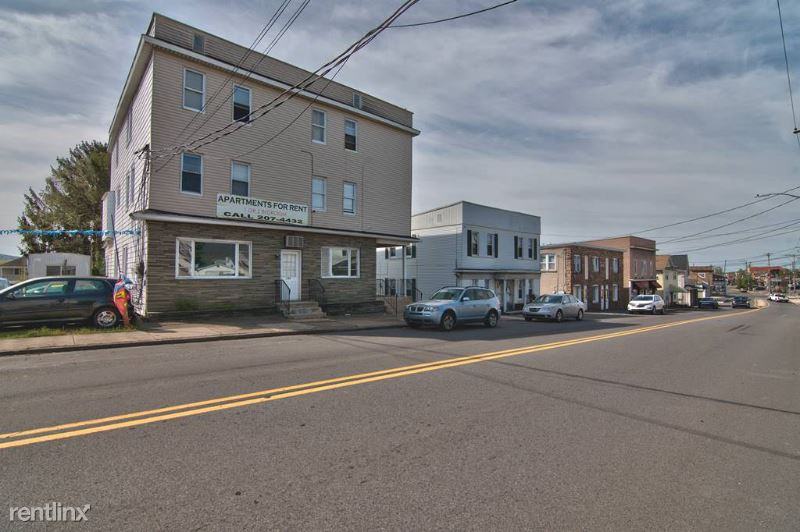 154 N Main St - Photo 3 of 28