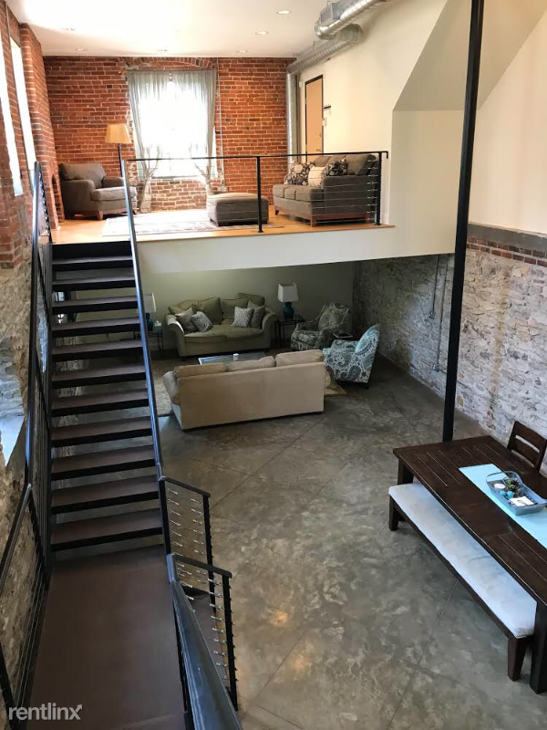 1820 1820 Washington St 1N - Photo 3 of 11