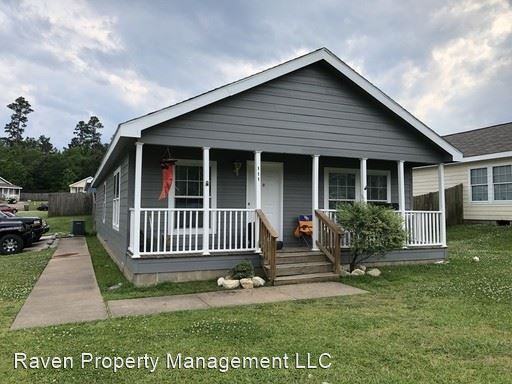 111 Varsity Drive - Photo 2 of 6