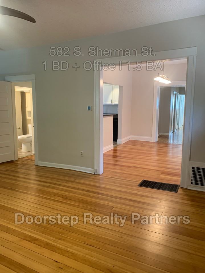 582 S Sherman St - Photo 5 of 25
