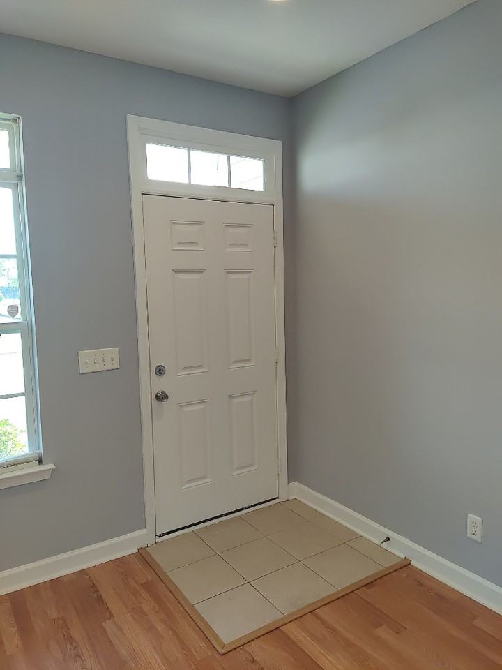 611 Atkinson Dr - Photo 2 of 21