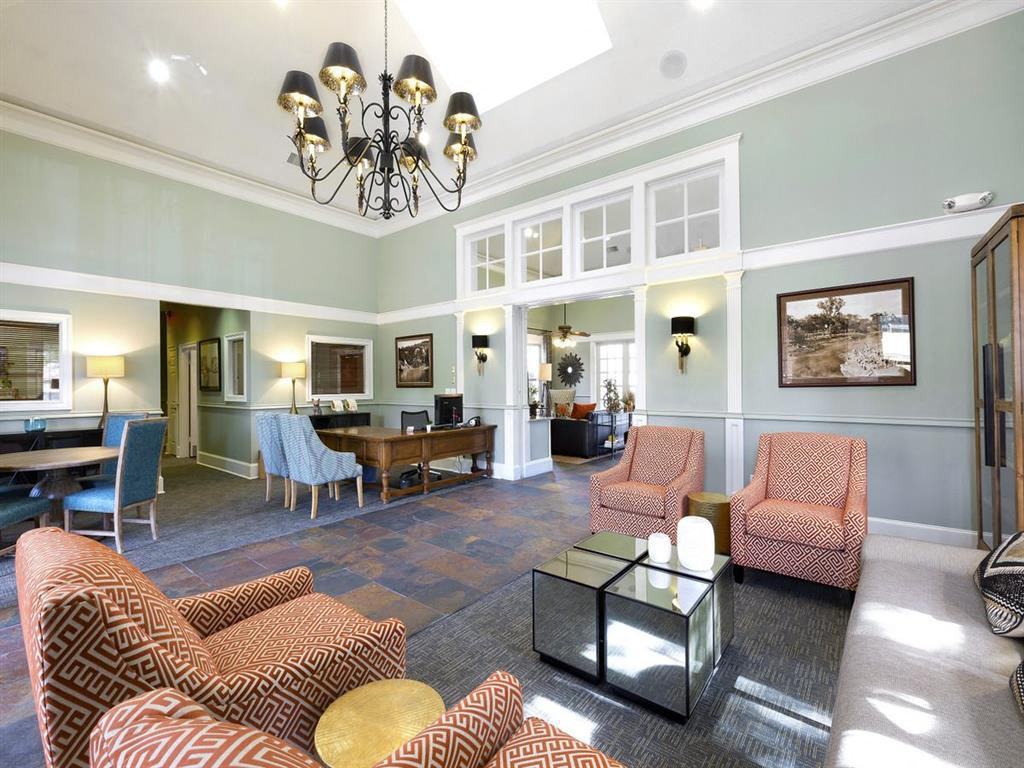 Cliffs at Barton Creek - Photo 3 of 22