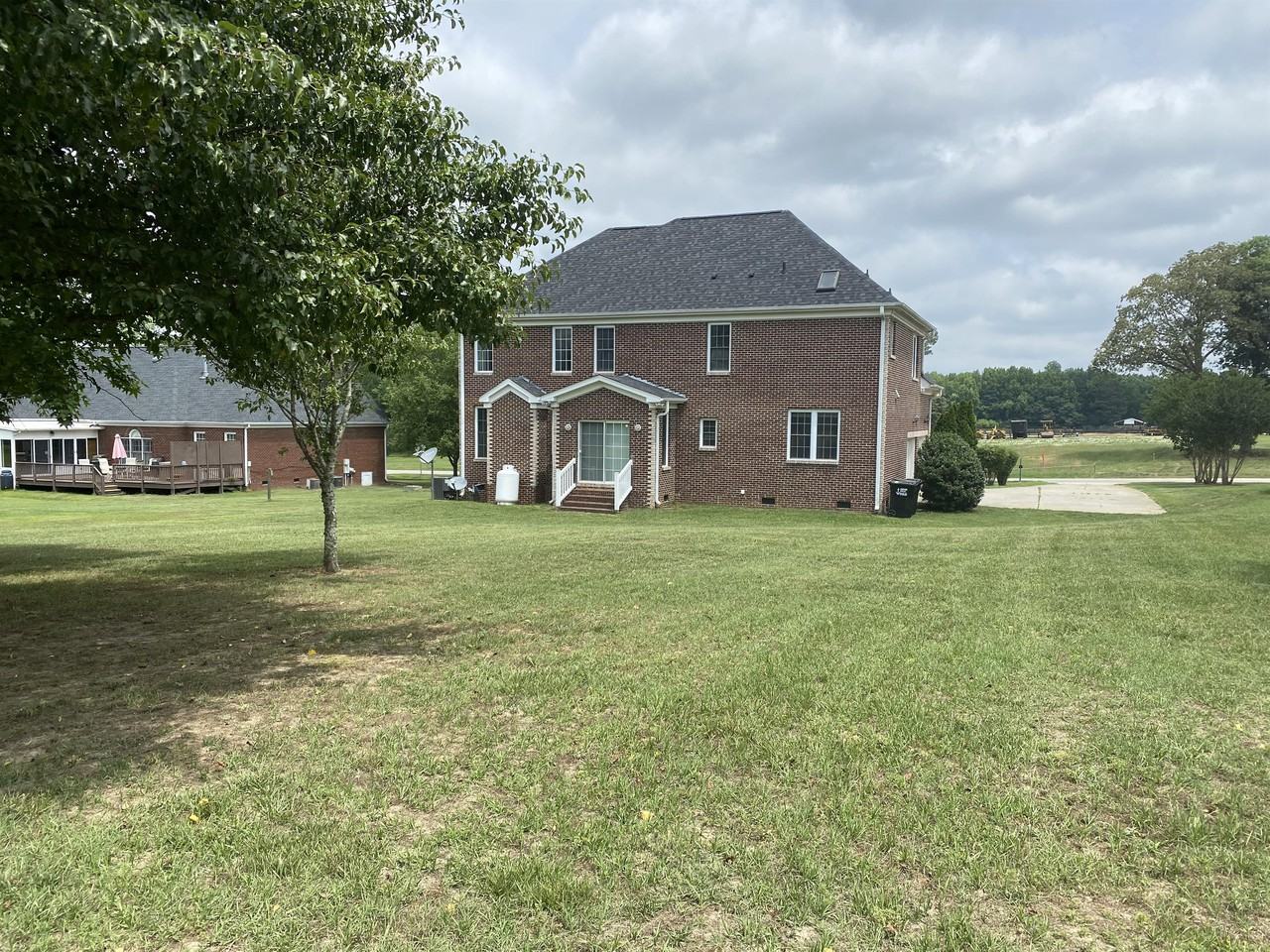 1021 Rolling Farm Dr #1 - Photo 4 of 10