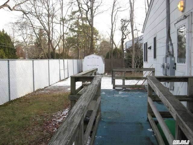 4 Brooktree Ct - Photo 2 of 12