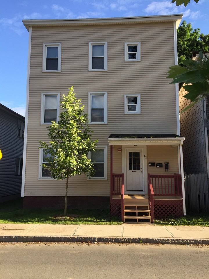 42 Church Street #2nd floor - Photo 2 of 19