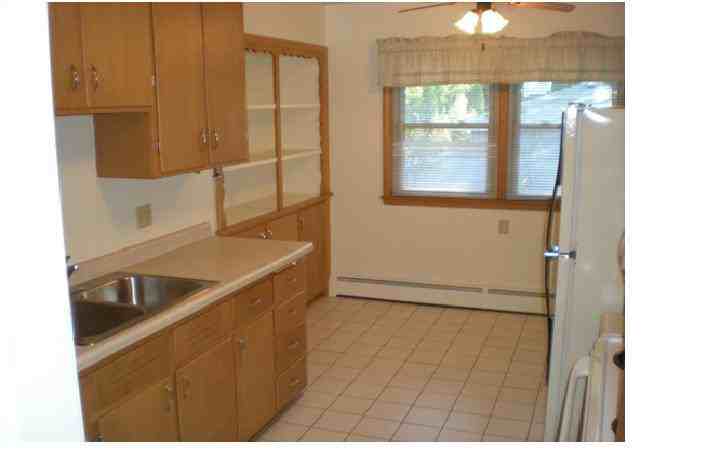 2309 Brentwood Parkway - Photo 3 of 5