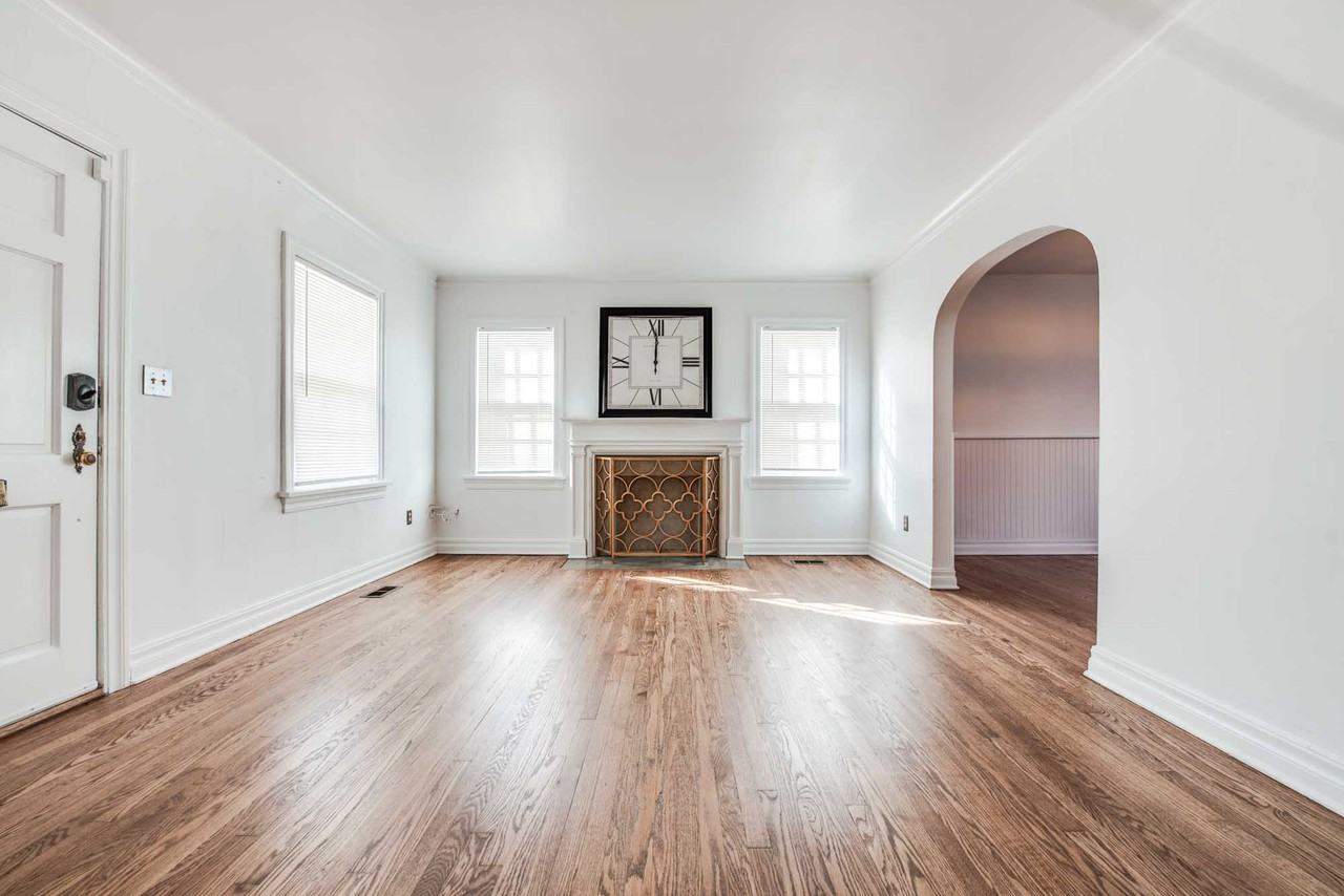 2321 Nw 25th St #1 - Photo 6 of 32
