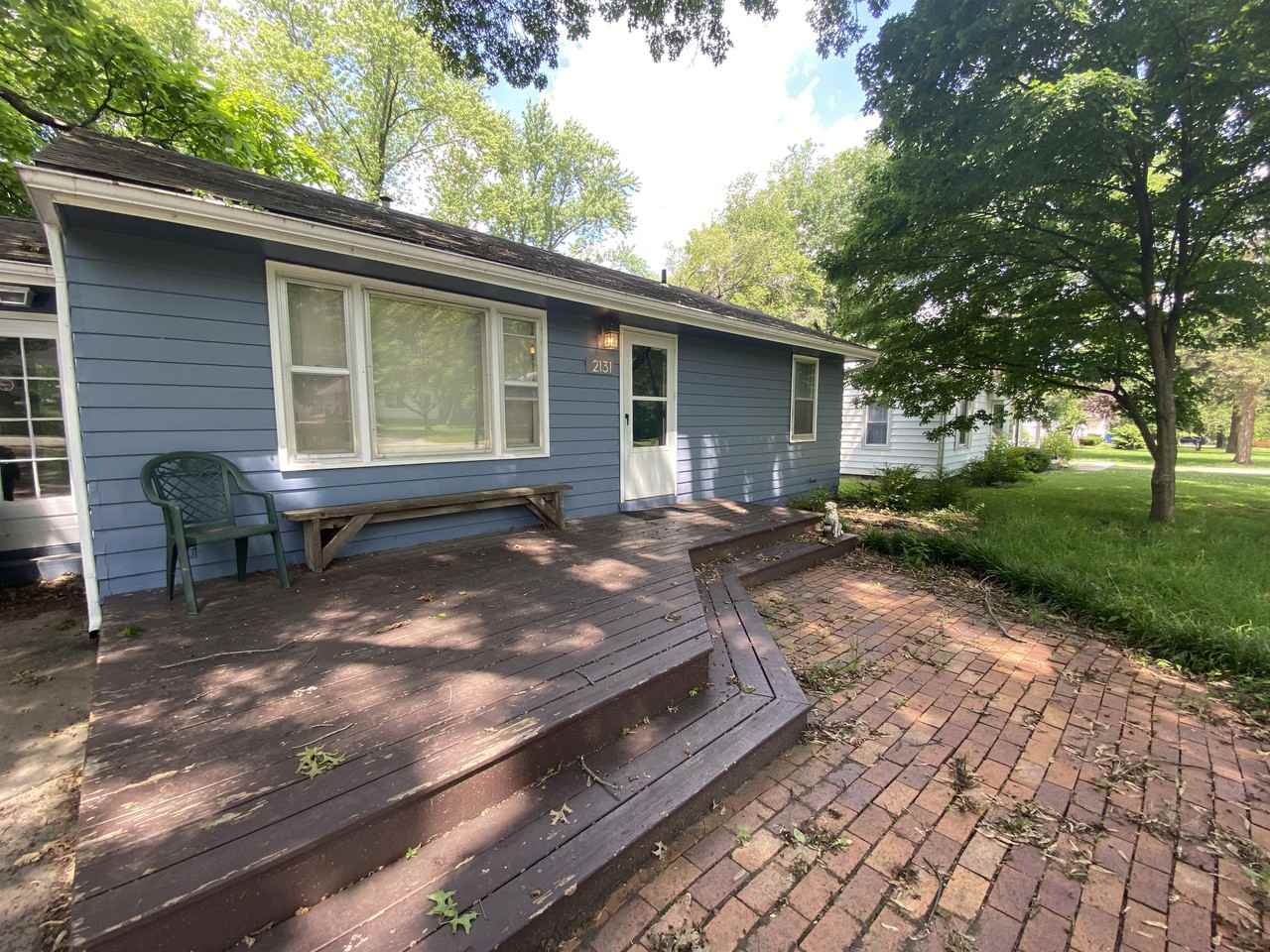 2131 Learnard Ave #1 - Photo 2 of 11