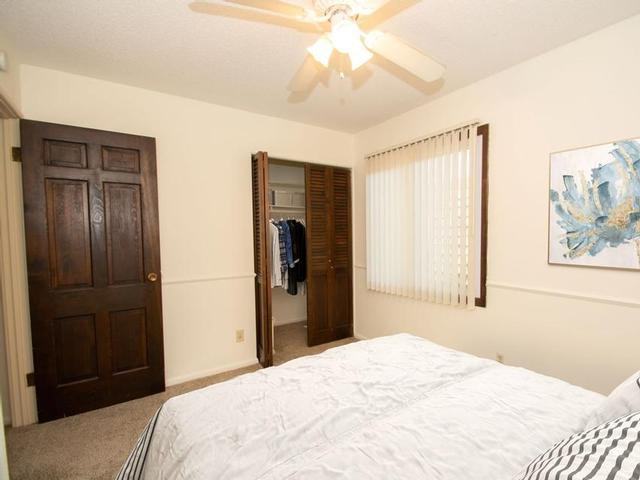 3043 Inglewood Ave S - Photo 3 of 9