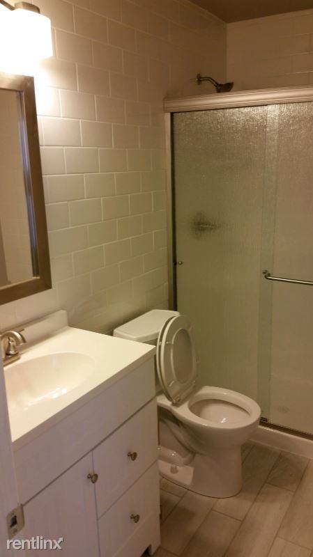 1308 Caldwell Ave - Photo 3 of 8