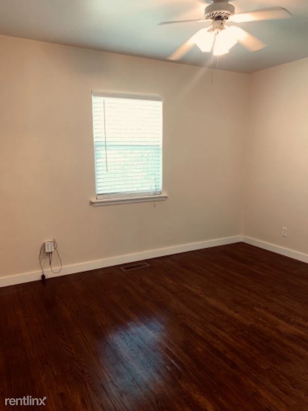 3147 Nw 41st St - Photo 3 of 8