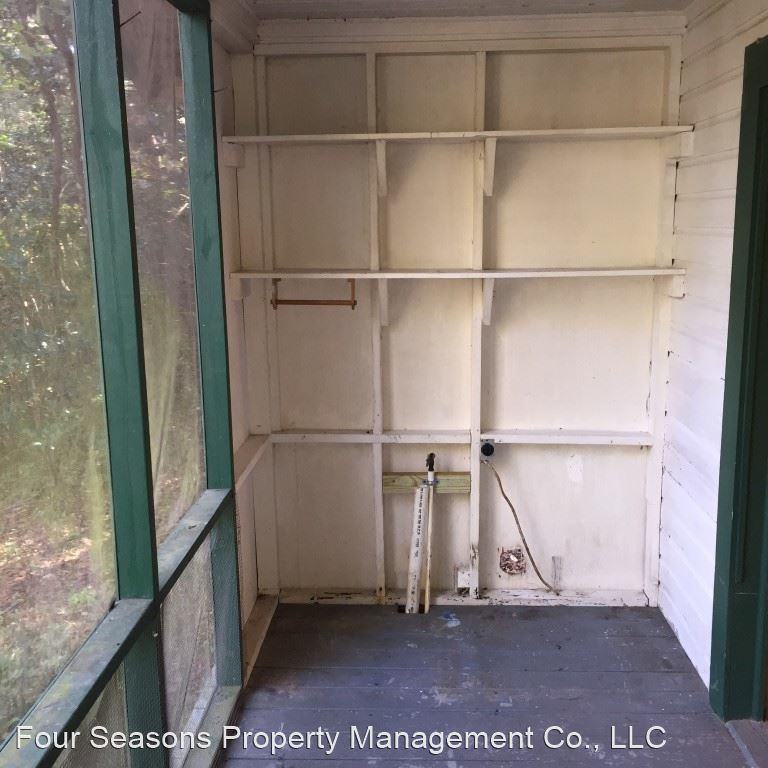 21510 Tucker Rd - Photo 3 of 11