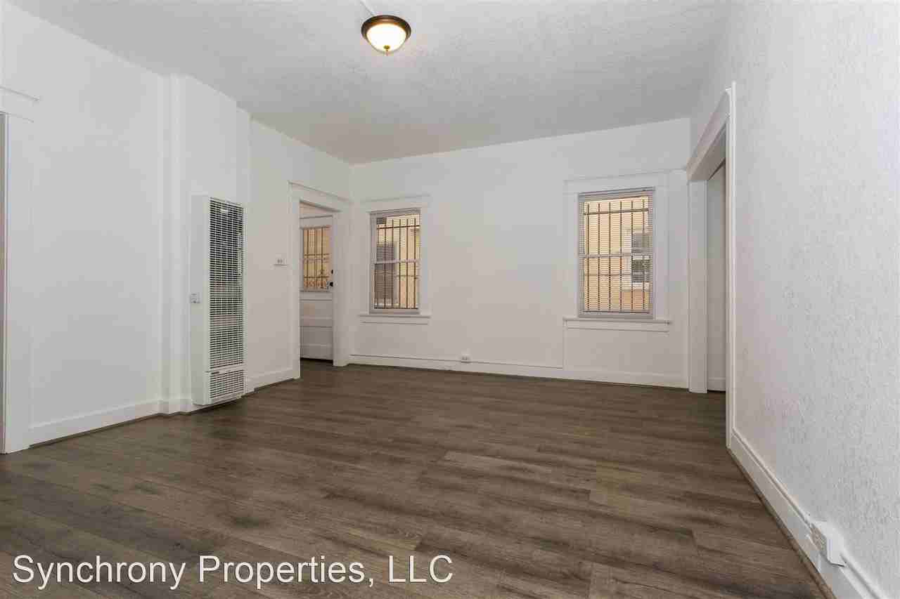 634 Cedar Ave - Photo 3 of 6