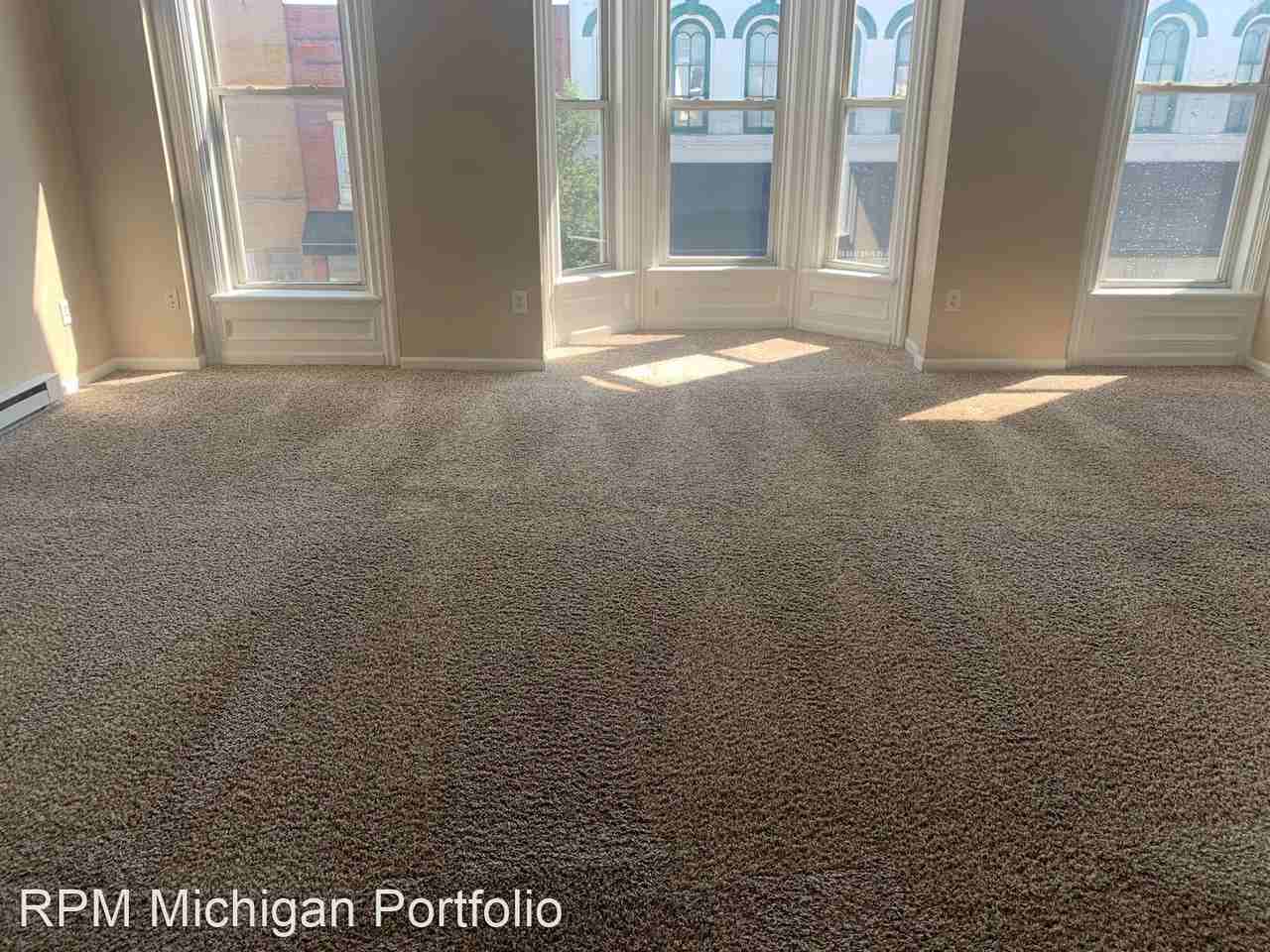 105 E Front St - Photo 2 of 4