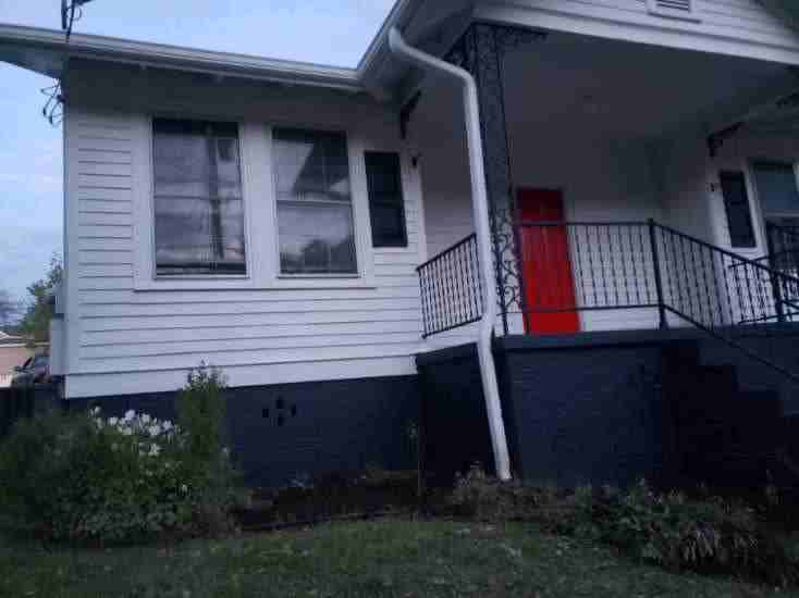 211 211 River Street - Photo 3 of 12