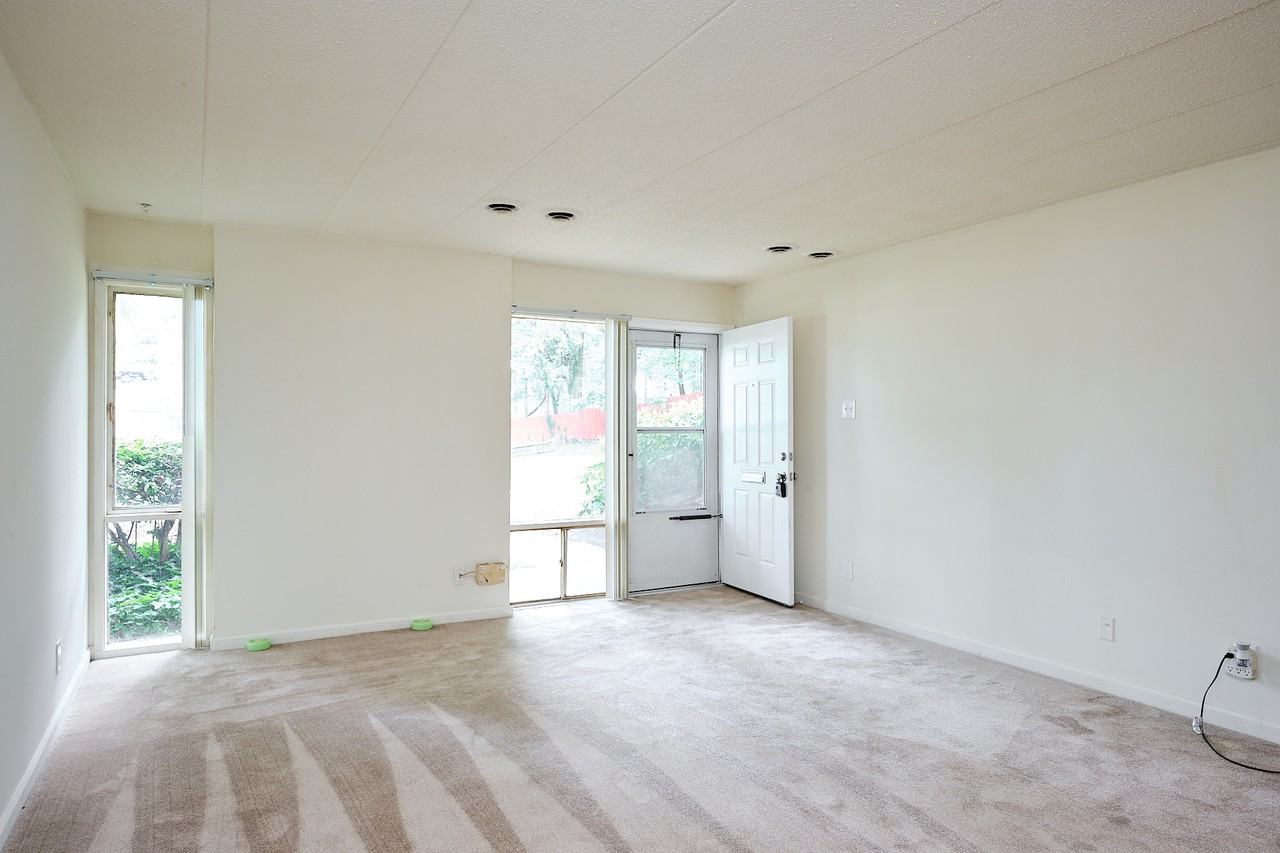 2529 Huntington Ave #10 - Photo 2 of 19