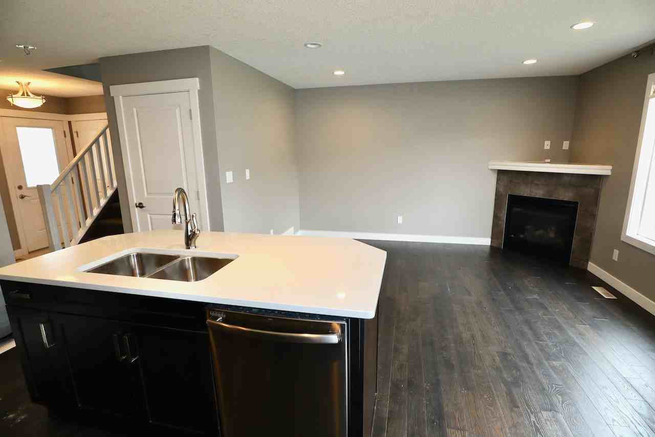 33 Roseberry Lane - Photo 2 of 25