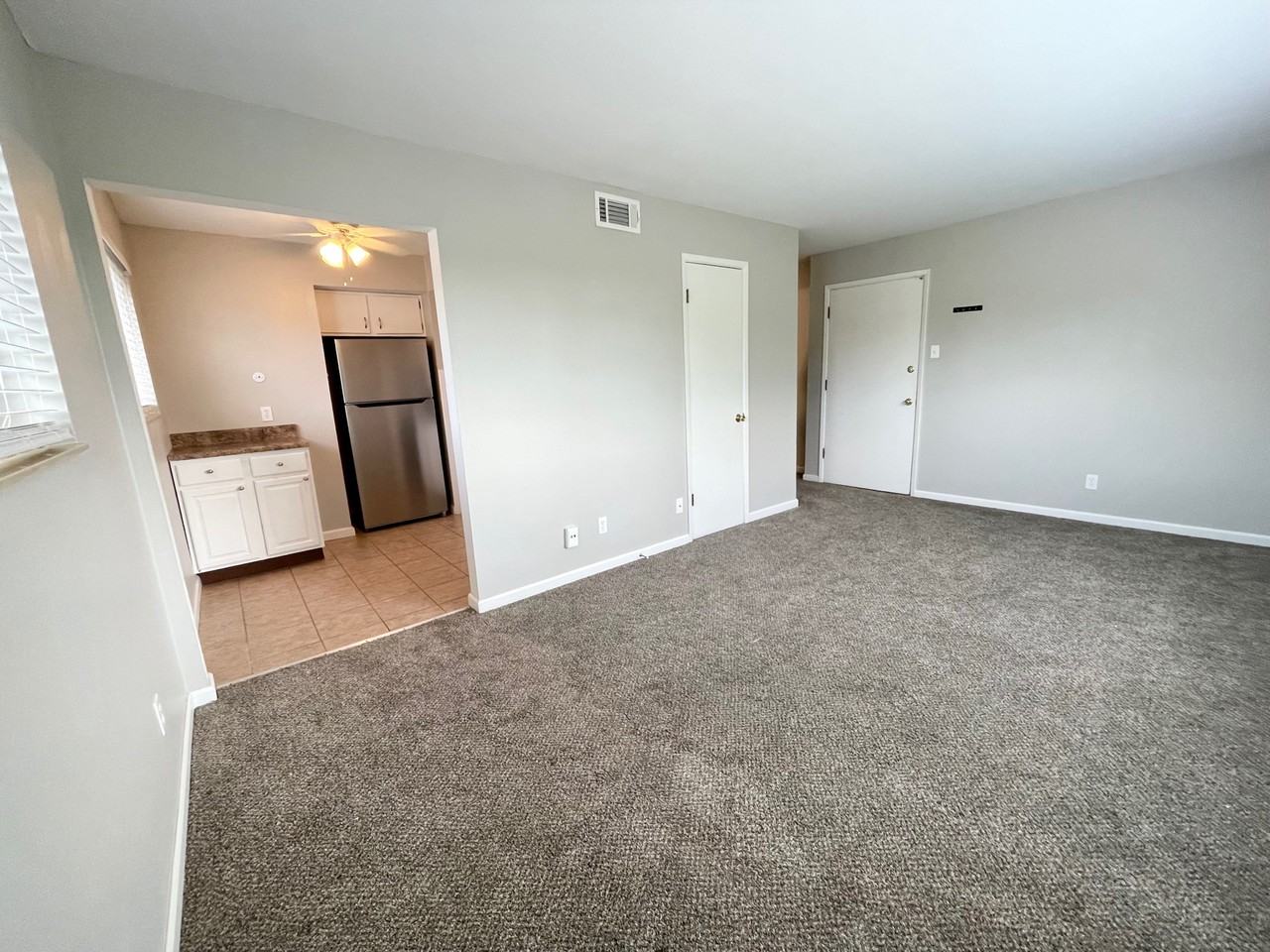 Residences at Road Apartments 7500 Ford Road 2A