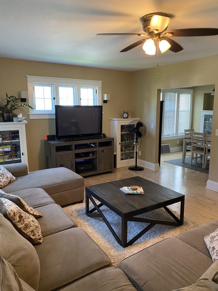 2139 N 55th St #2139 - Photo 2 of 11