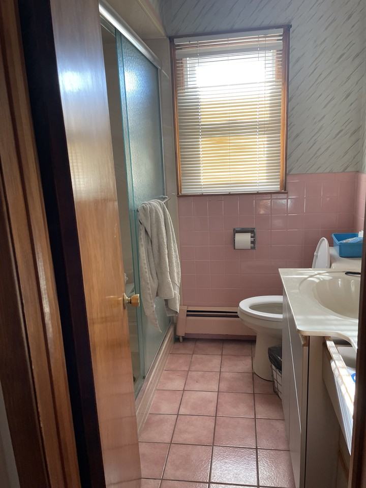 46 Rockland Avenue - Photo 3 of 5