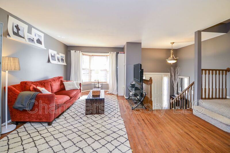 16 Carriage House Cir - Photo 6 of 25