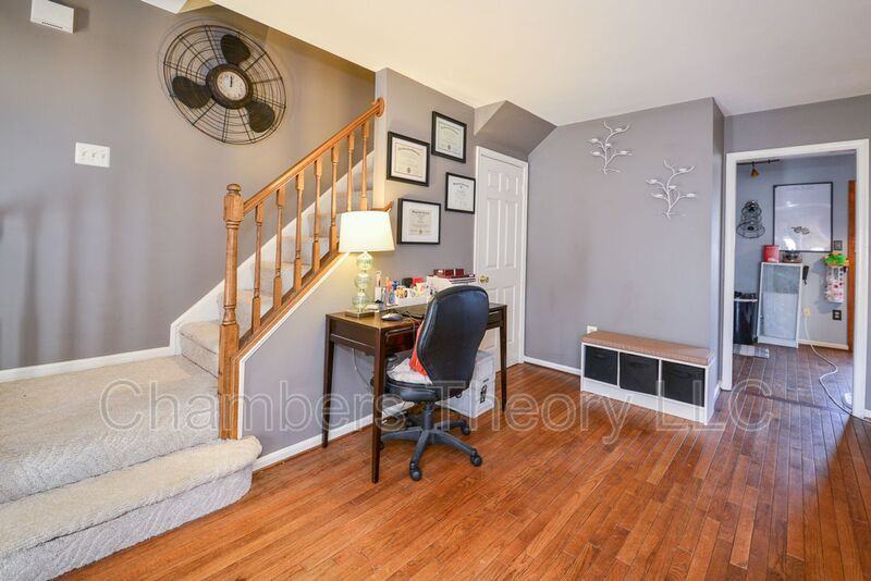 16 Carriage House Cir - Photo 4 of 25