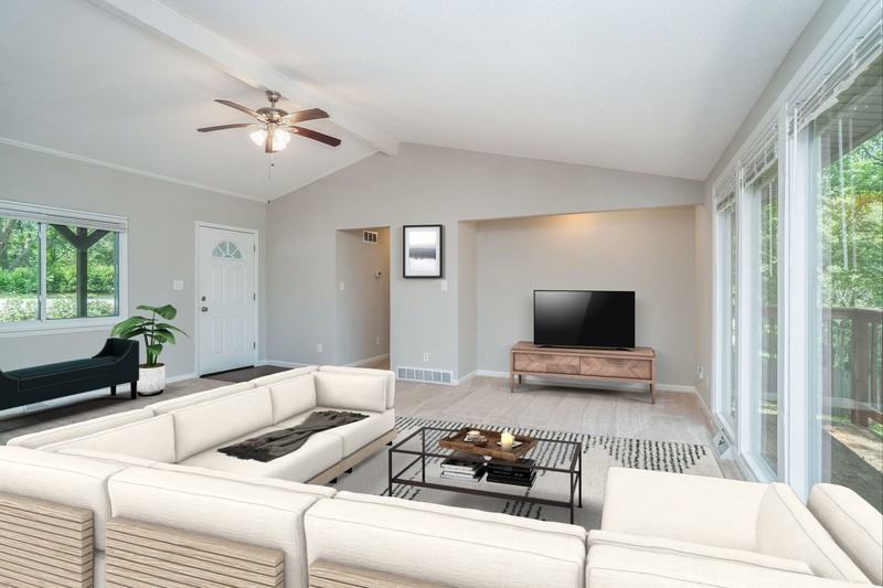 2121 N 77th Ter - Photo 3 of 16