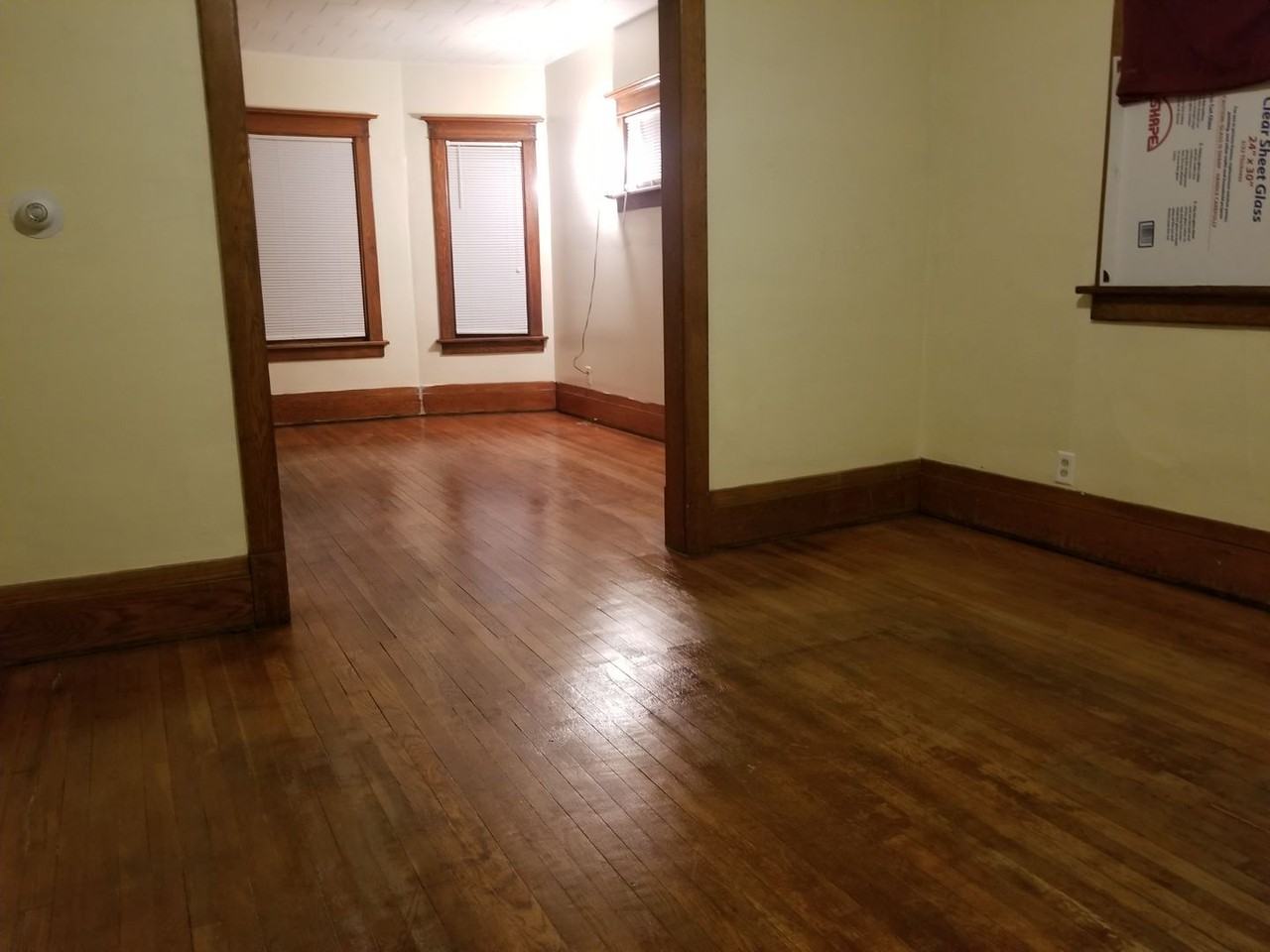 720 W 9th St - Photo 4 of 14