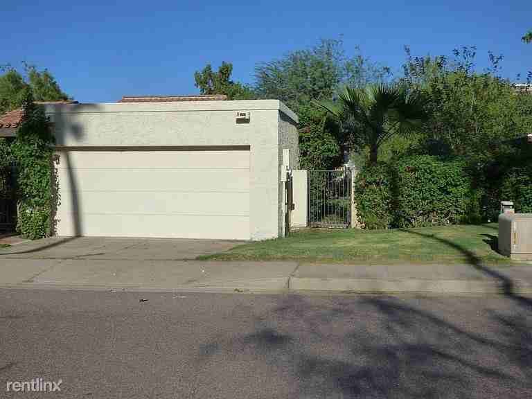 7706 N Dreamy Draw Dr