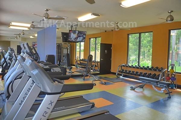 Palm Beach Lakes Blvd & Interstate 95 - Photo 2 of 11