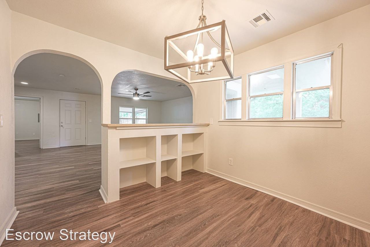 1825 Nw 36th St - Photo 3 of 13