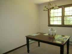 344 New London Rd - Photo 3 of 11