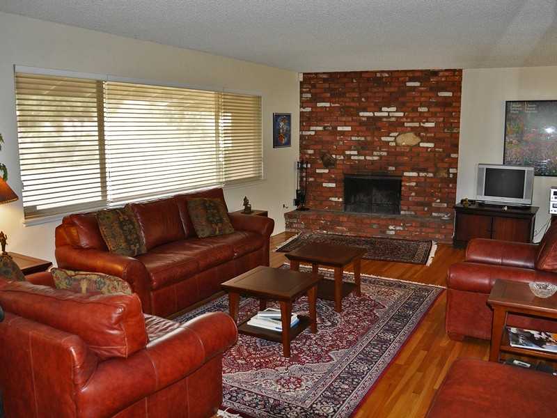 3868 Shelter Grove Dr - Photo 3 of 12