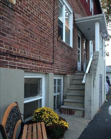 82 Hackensack St - Photo 3 of 9
