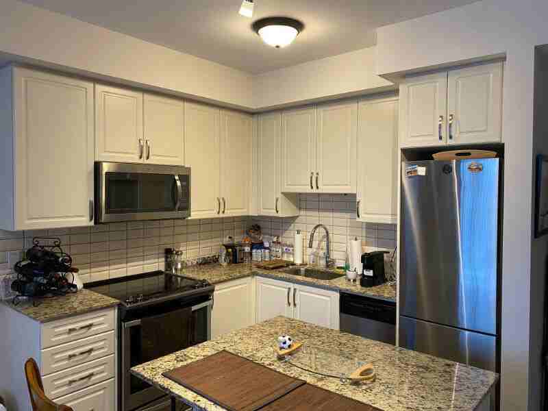 34 Fieldway Road Townhome - Photo 3 of 9