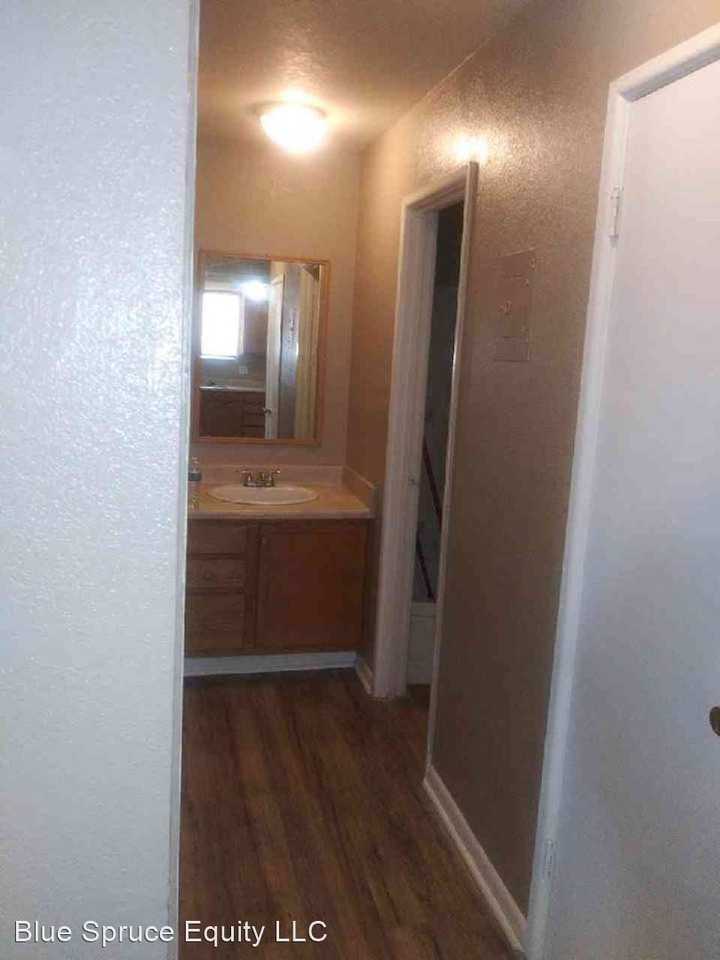 6981 Ash Street - Photo 3 of 7