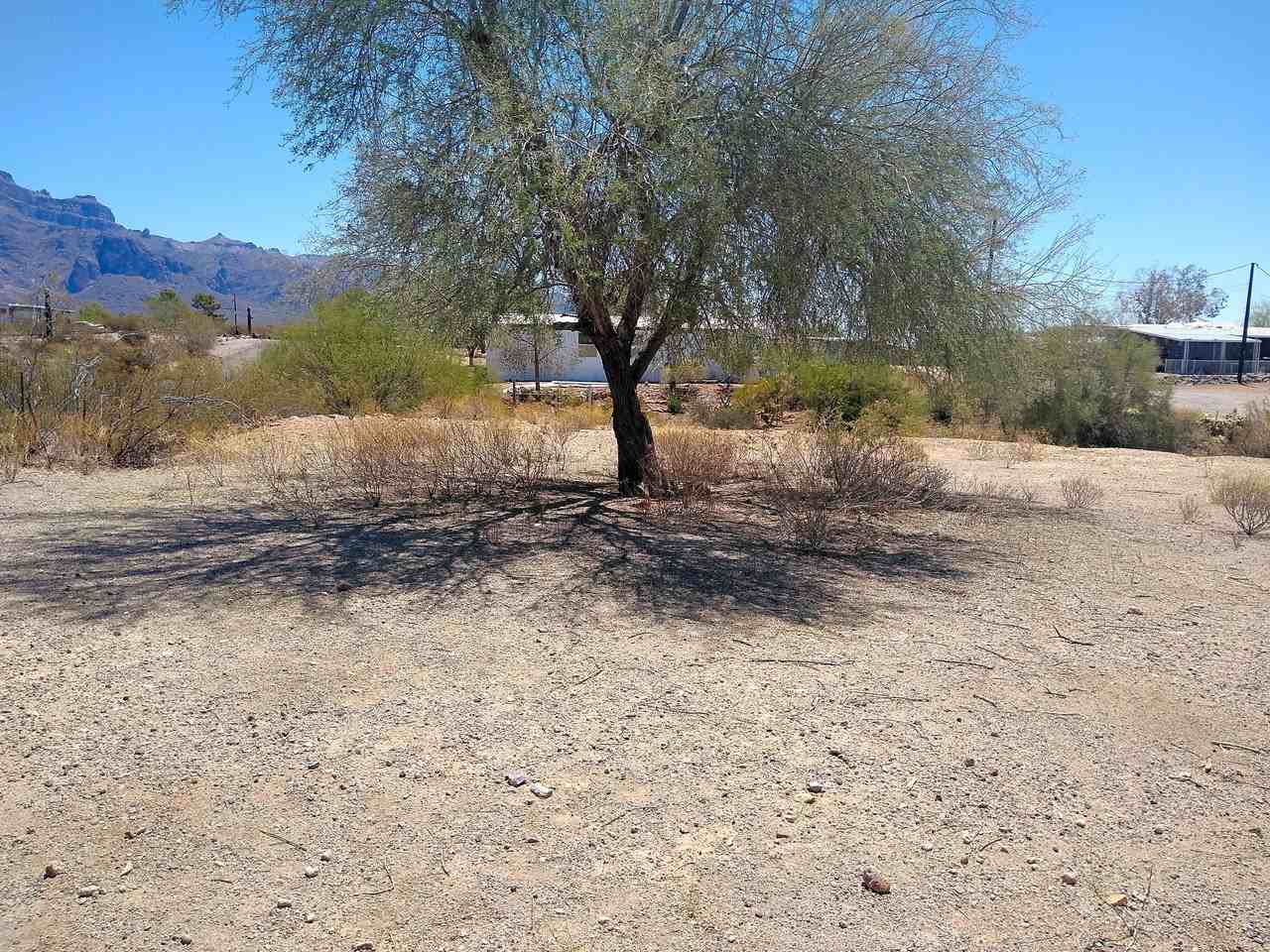 251 N Starr Rd - Photo 3 of 18