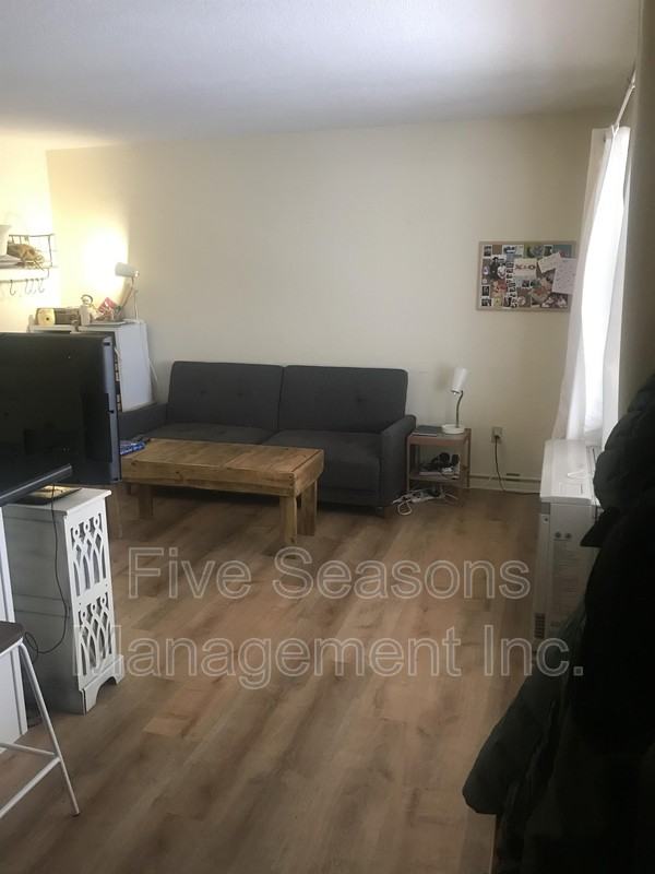 279 Saint Paul St - Photo 3 of 15