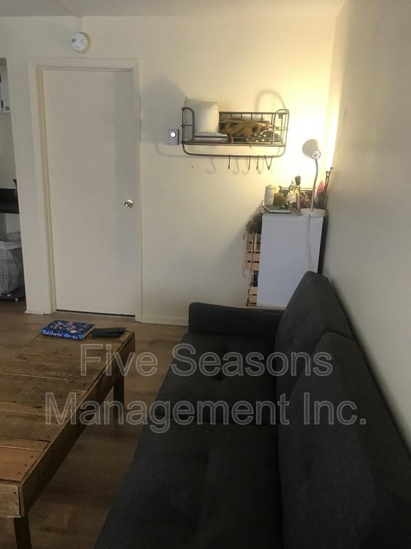 279 Saint Paul St - Photo 7 of 15