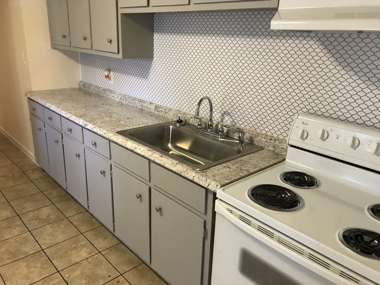 313 East Lakeview Avenue #B - Photo 5 of 8