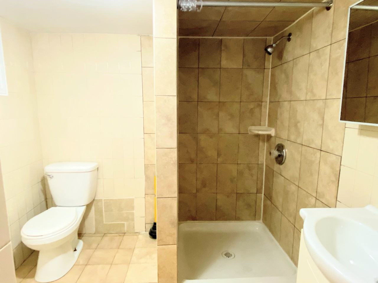 599 Wilson Street - Photo 5 of 9