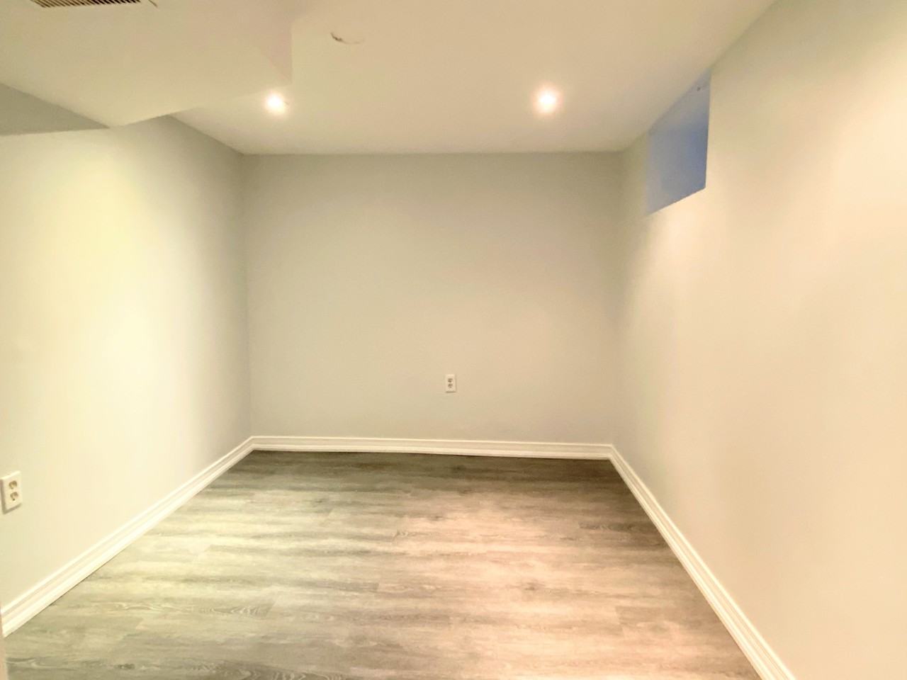 599 Wilson Street - Photo 6 of 9