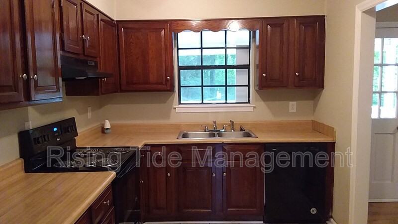 1971 Outwood Rd - Photo 6 of 38