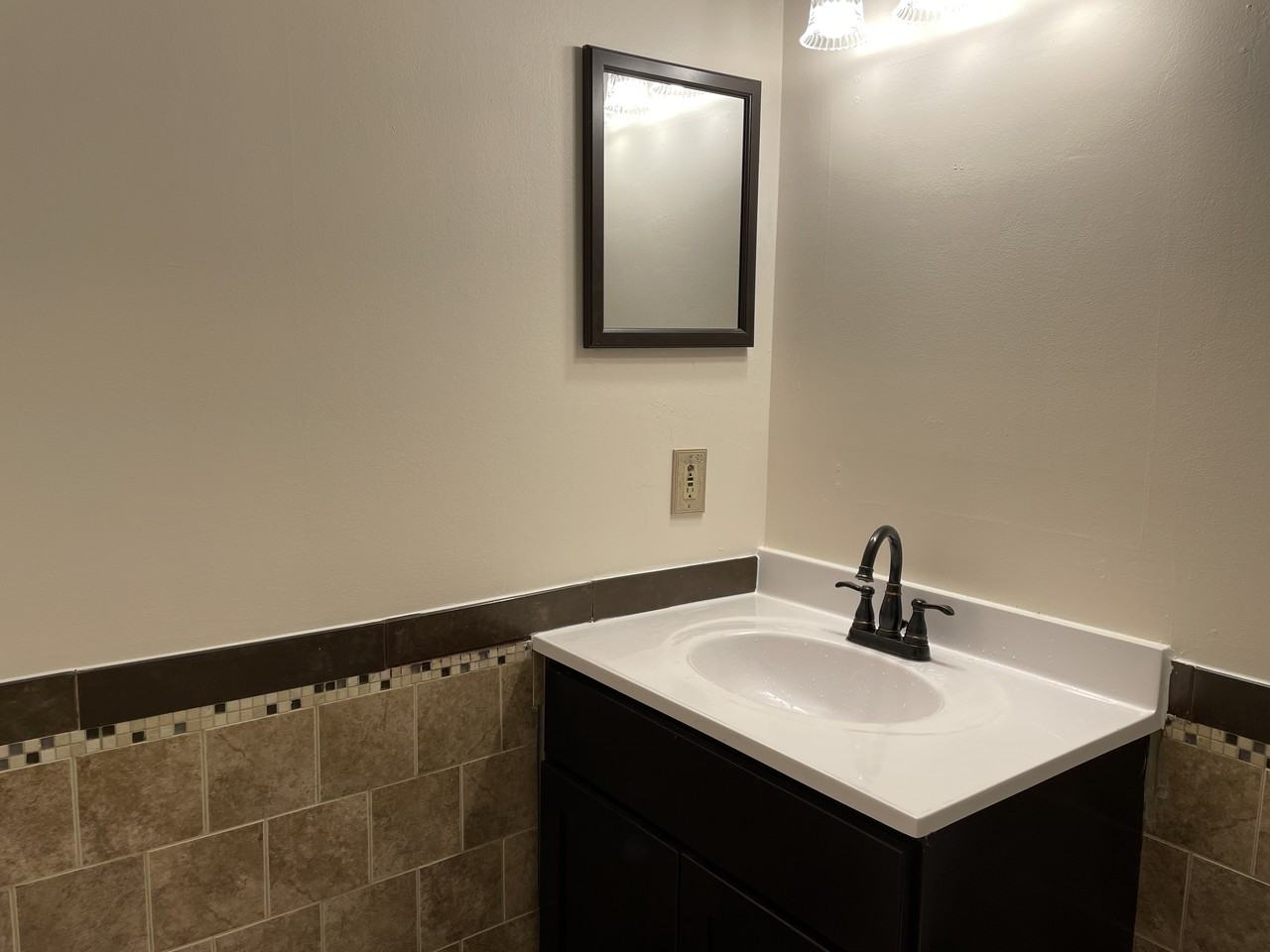 1 Forest Glen Cir #12 - Photo 3 of 27