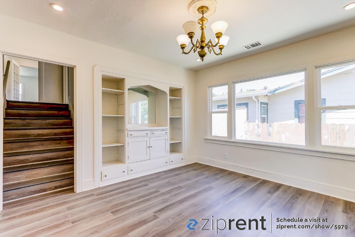 2757 Ritchie St - Photo 3 of 19