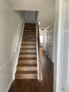 2700 Barton Street East Unit 18 - Photo 2 of 22