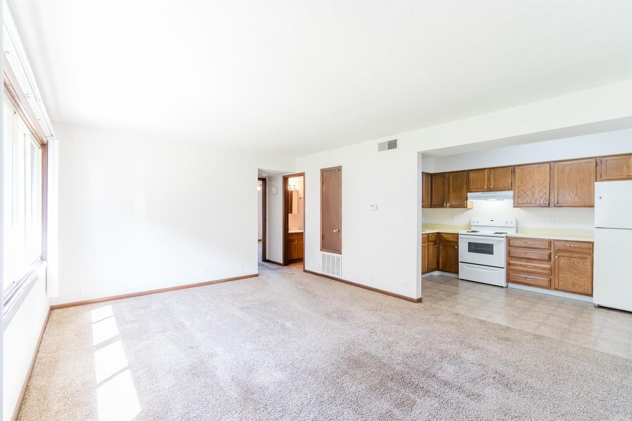 3211 Terrace Dr #3211-5 - Photo 3 of 18