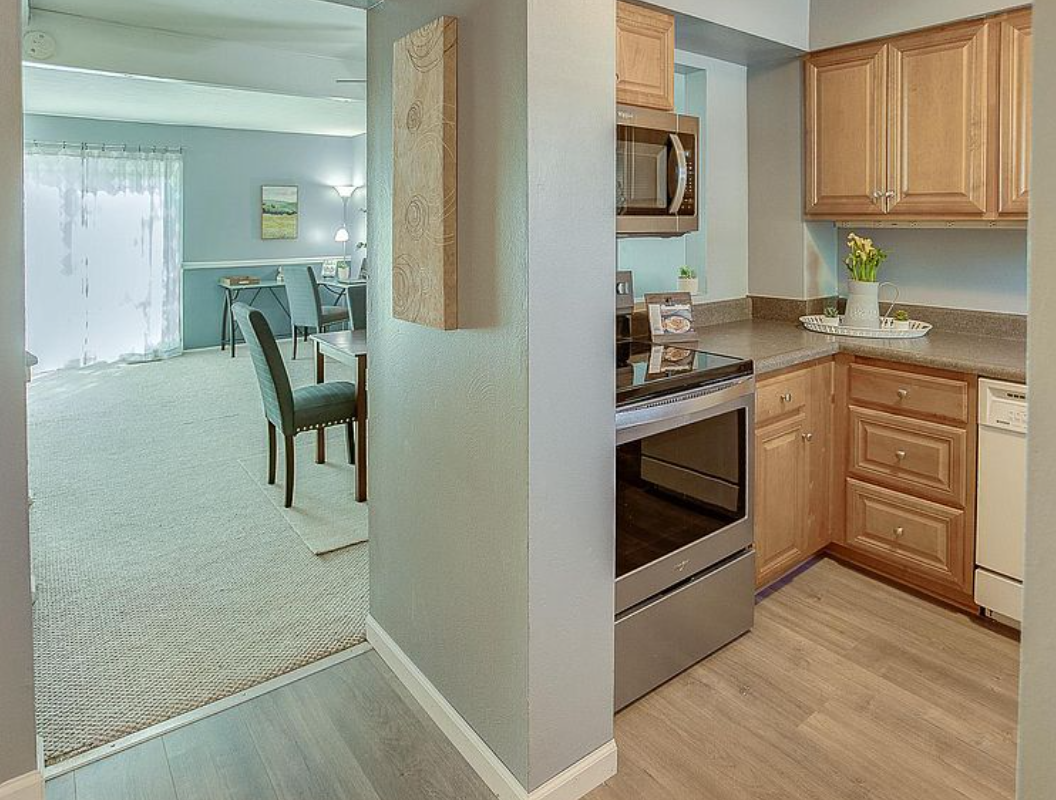 9 Dorset Court - Photo 3 of 12
