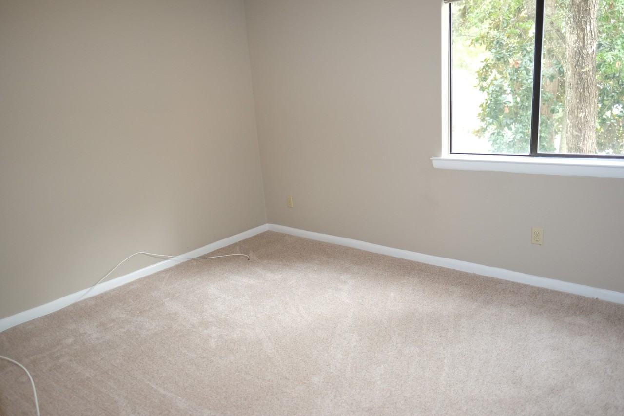 2328 2328 Sadler RdUnit 7D #1 - Photo 6 of 11